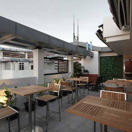 85 Soho Premium Residences Yangon Esterno foto